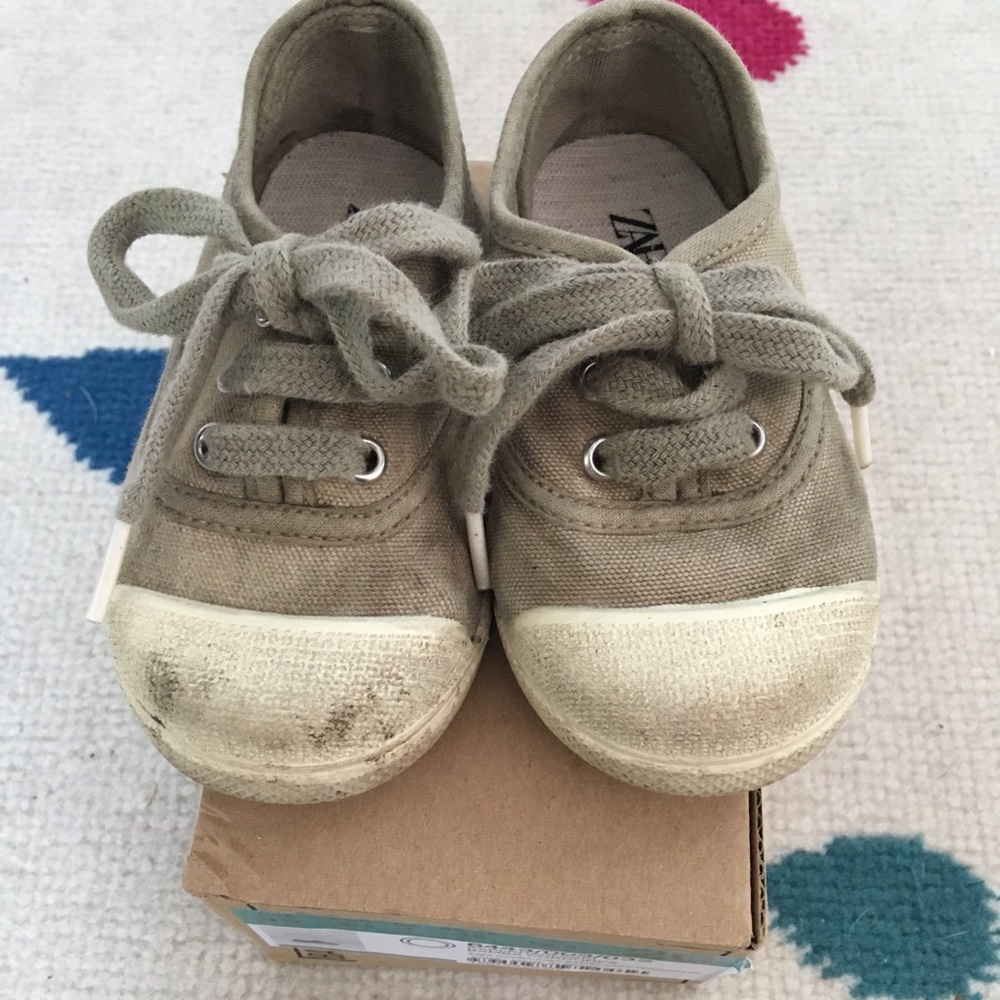 🇪🇸 ZARA BABY 4.5T Lace Up Green Khaki Canvas Shoes Unisex Toddler - Picture 5 of 12